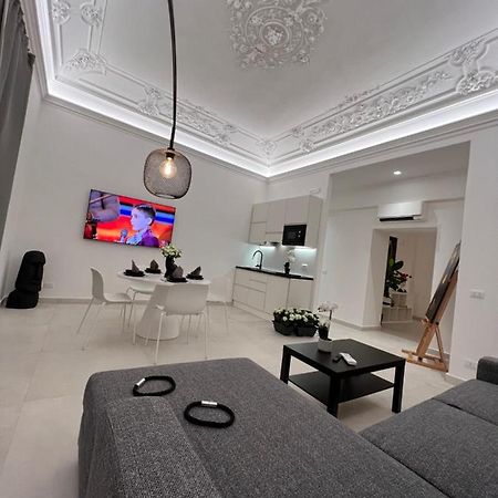 La Maison Del Bell'Antonio - Catania Downtown ภายนอก รูปภาพ