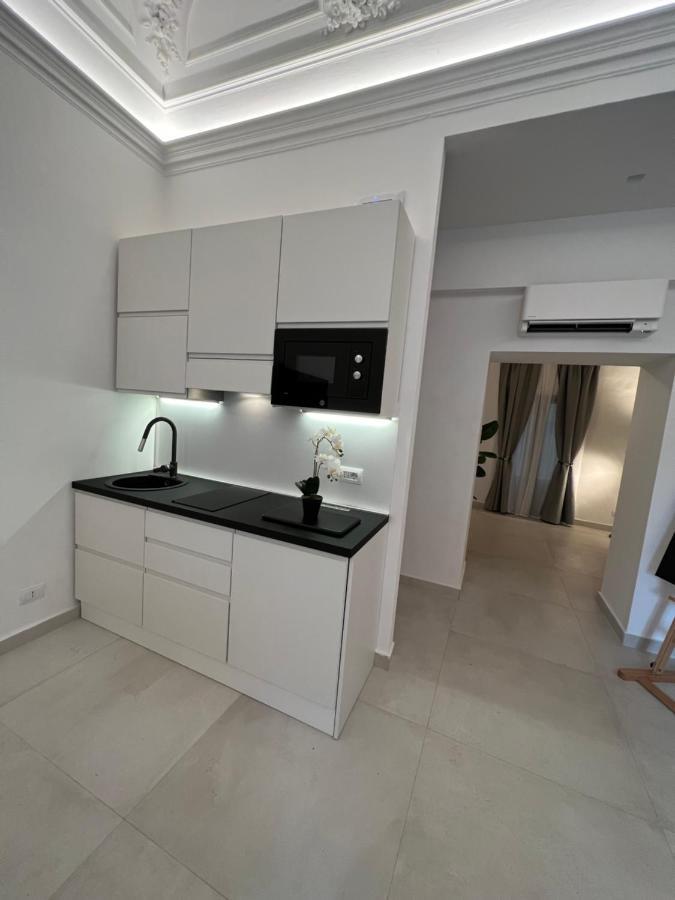 La Maison Del Bell'Antonio - Catania Downtown ภายนอก รูปภาพ