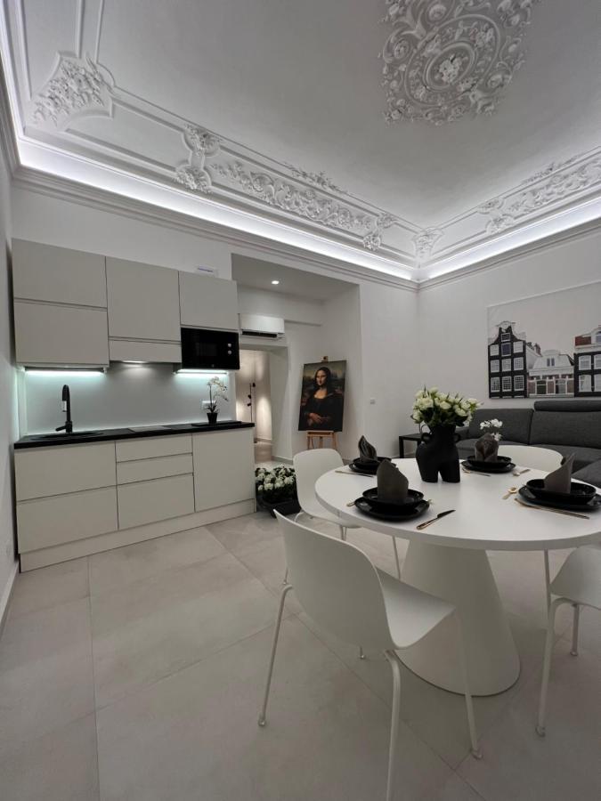 La Maison Del Bell'Antonio - Catania Downtown ภายนอก รูปภาพ