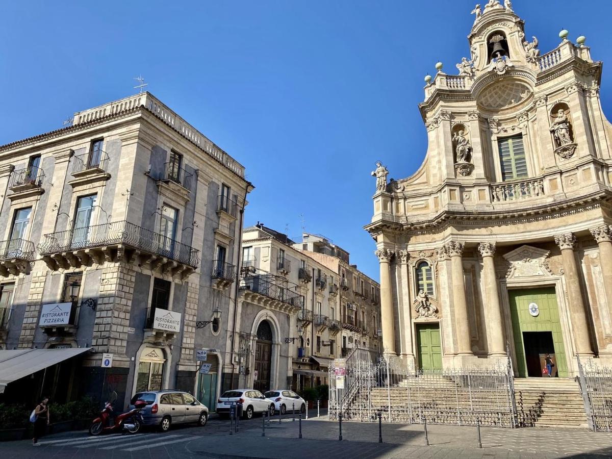 La Maison Del Bell'Antonio - Catania Downtown ภายนอก รูปภาพ