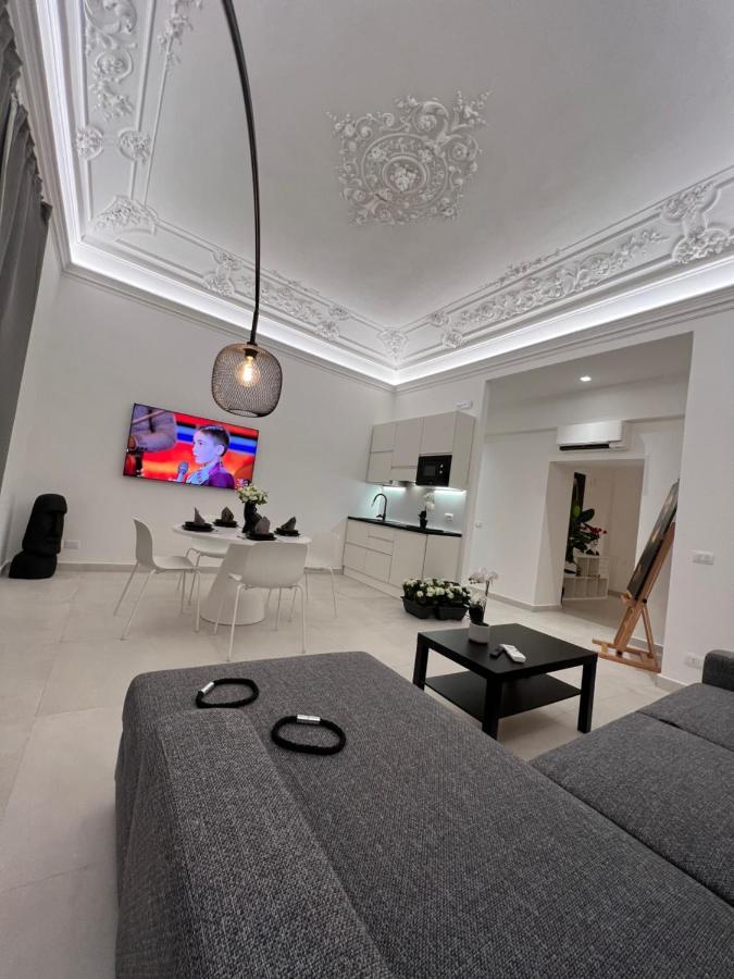 La Maison Del Bell'Antonio - Catania Downtown ภายนอก รูปภาพ