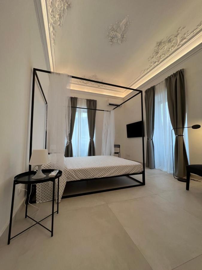 La Maison Del Bell'Antonio - Catania Downtown ภายนอก รูปภาพ