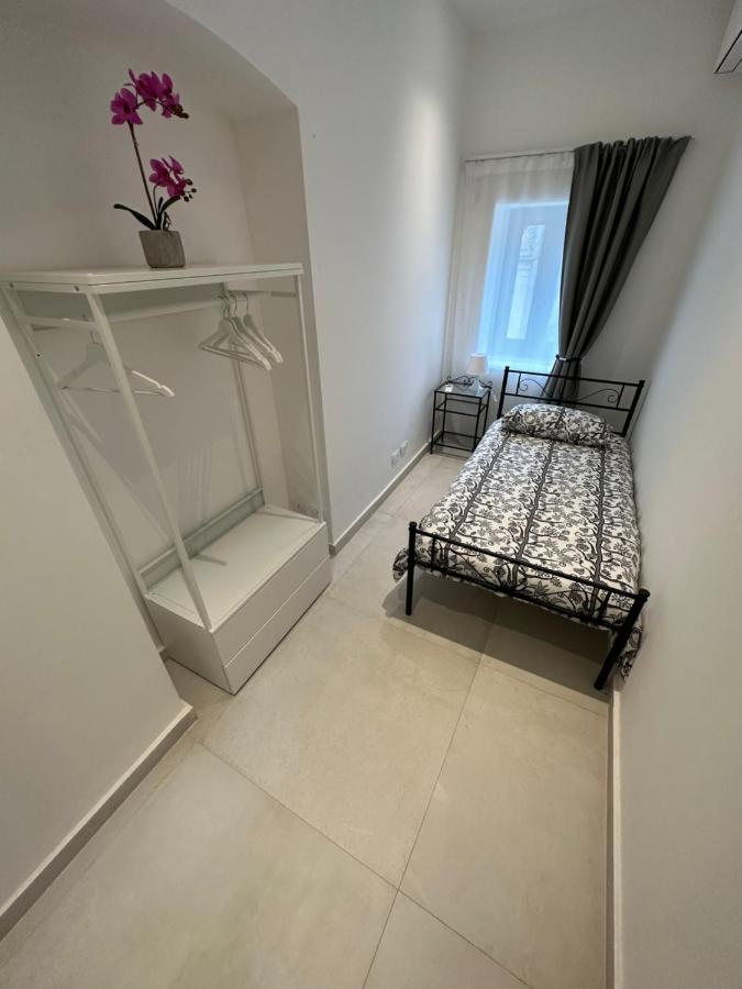 La Maison Del Bell'Antonio - Catania Downtown ภายนอก รูปภาพ